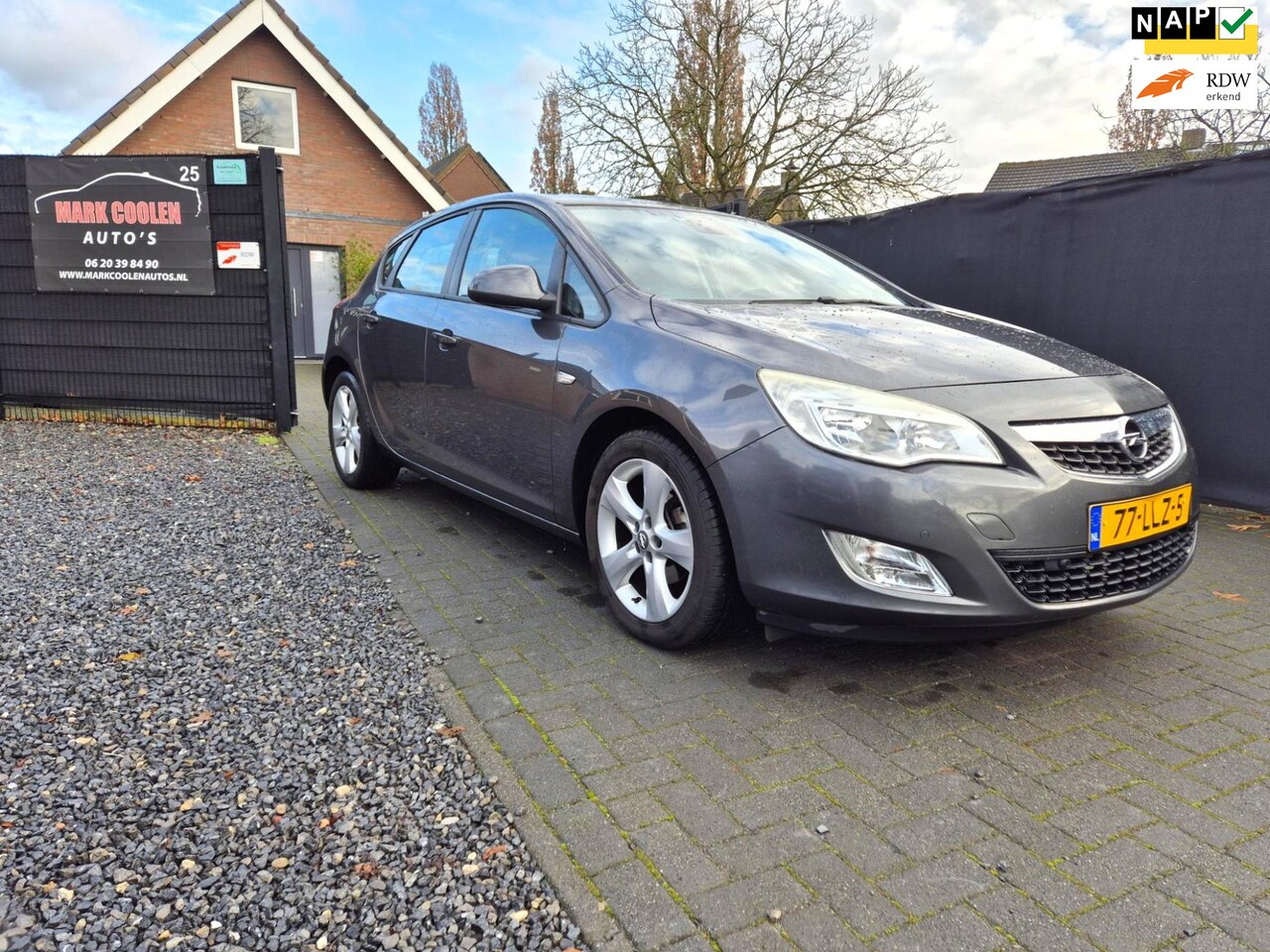 Opel Astra - 1.6 Edition Navi Clima Cruise 133472 Km NAP - AutoWereld.nl