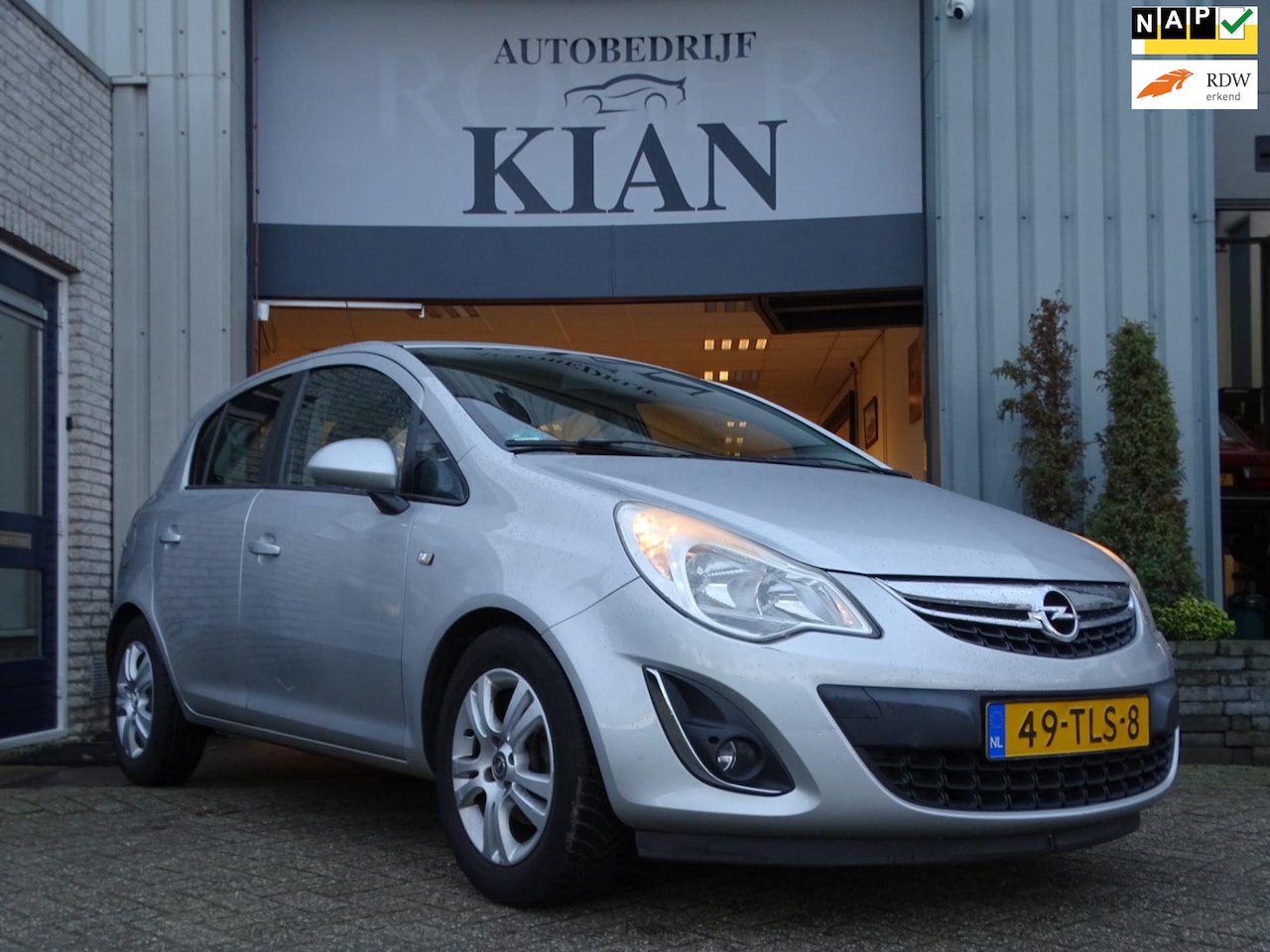 Opel Corsa - 1.3 CDTi EcoFlex S/S Anniversary Edition 1.3 CDTi EcoFlex S/S Anniversary Edition - AutoWereld.nl