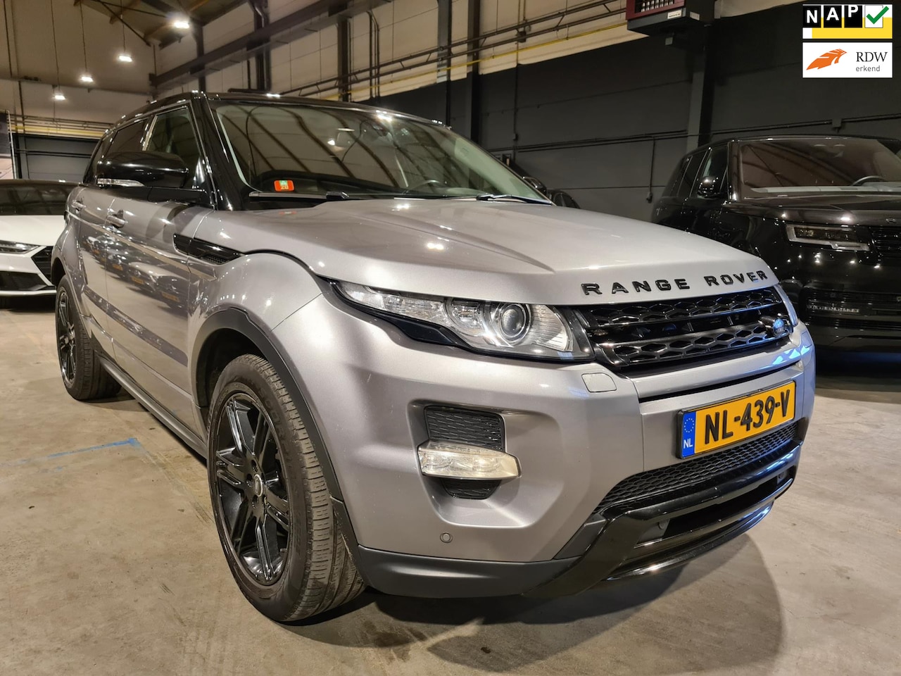 Land Rover Range Rover Evoque - 2.2 SD4 4WD Prestige - Automaat - Leder - Memorystoel - Navi - Camera - Trekhaak - AutoWereld.nl