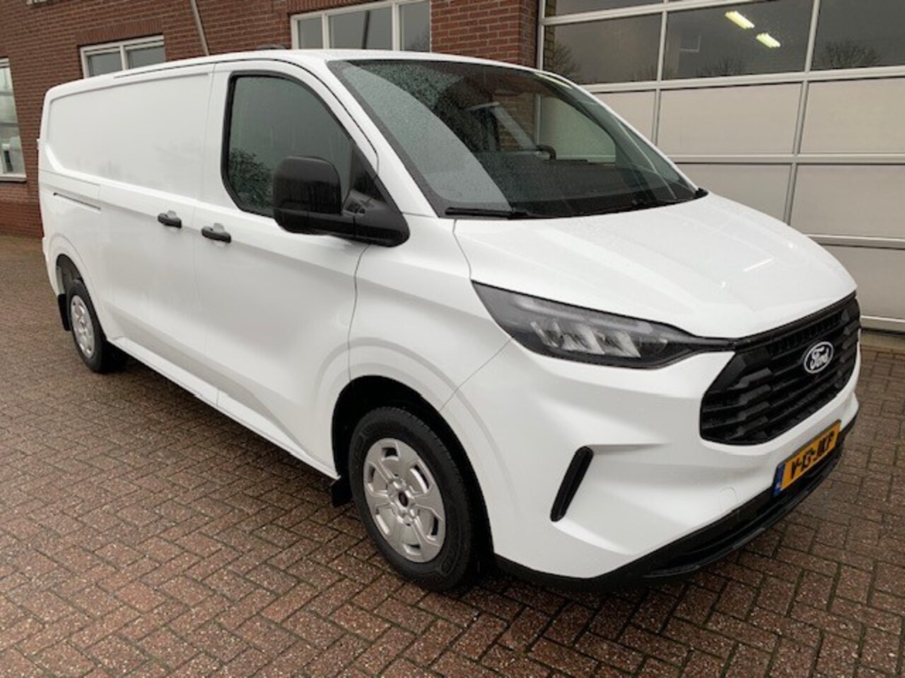 Ford Transit Custom - 320 2.0 TDCI L2H1 Trend 320 2.0 TDCI L2H1 Trend - AutoWereld.nl