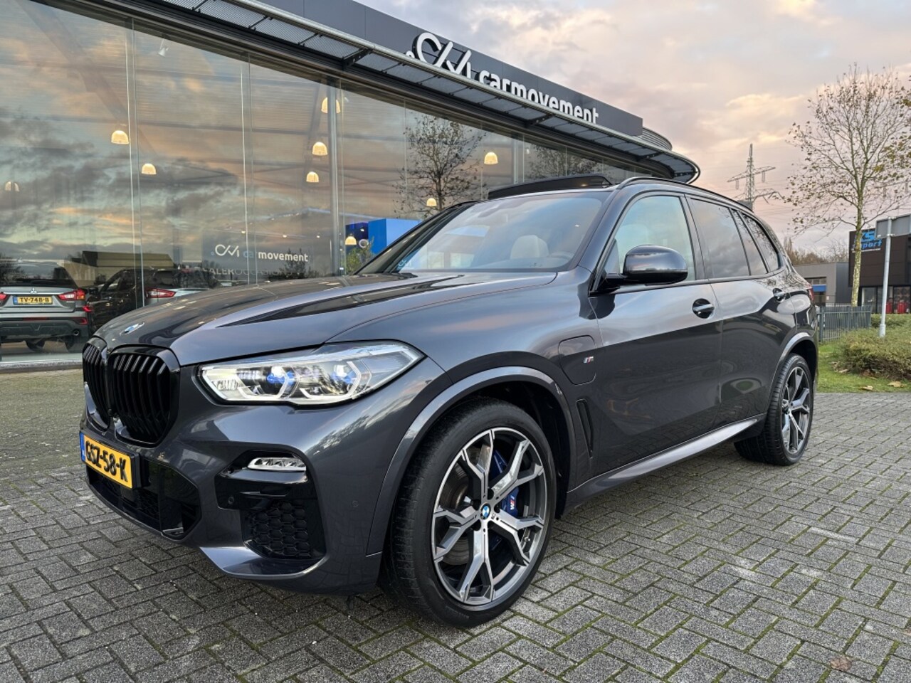 BMW X5 - xDrive45e High Executive M-Sport | H&K | LASER | Memory | Massag - AutoWereld.nl