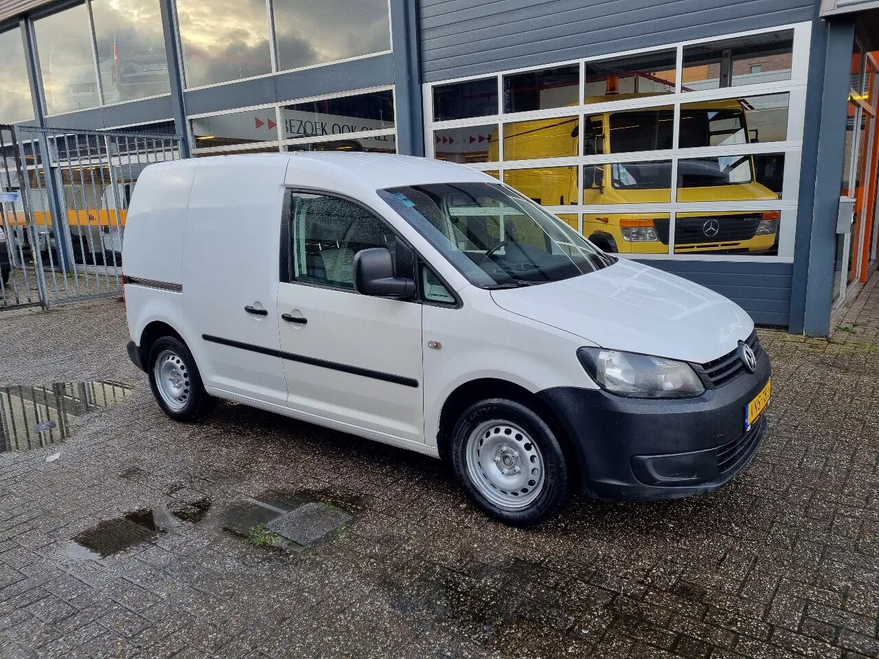 Volkswagen Caddy - 1.6 TDI 55 KW EURO 5 - AutoWereld.nl