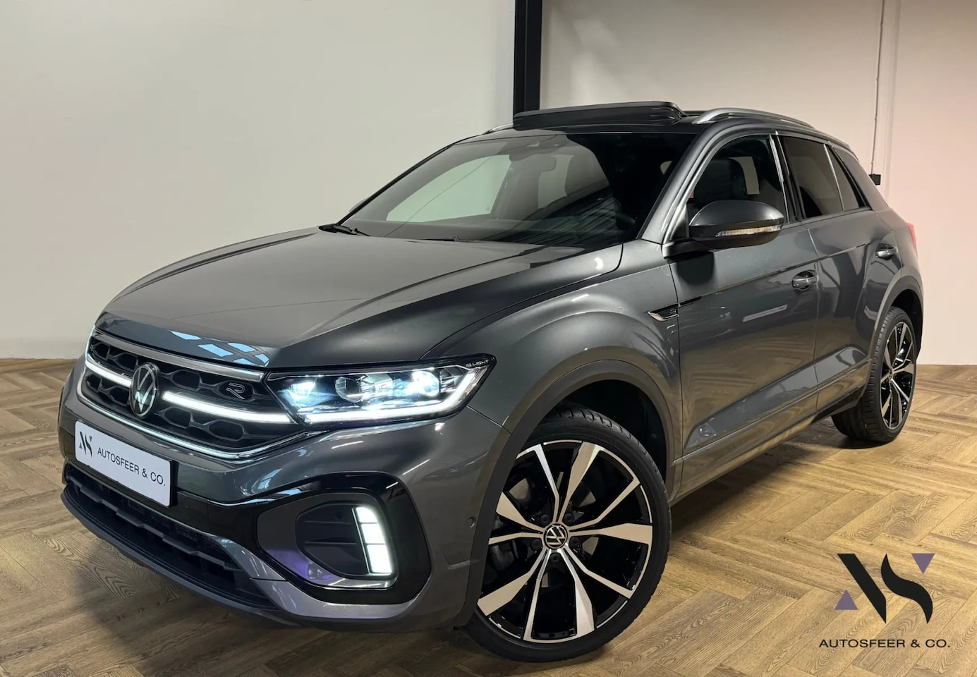 Volkswagen T-Roc - 1.5 TSI R-Line 1.5 TSI R-Line - AutoWereld.nl