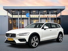 Volvo V60 Cross Country - B5 AWD Ultimate | 20" | Bowers & Wilkins | Nappa leder | Stoelventilatie/massage | 360 Cam