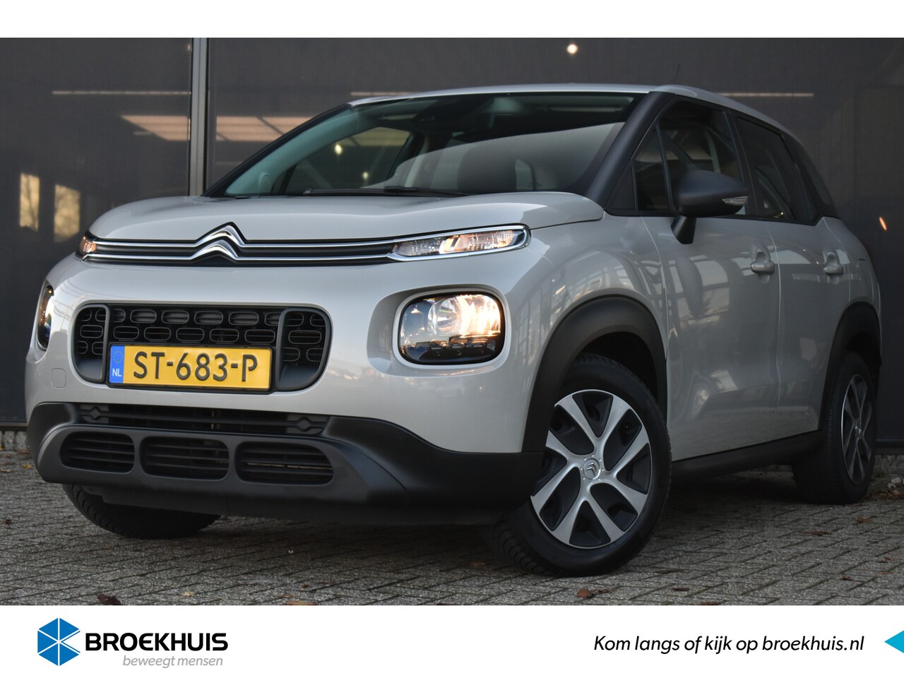 Citroën C3 Aircross - 1.2 PureTech Live | 1e Eigenaar | Navigatie by App | Airco | Cruise Control | Apple Carpla - AutoWereld.nl