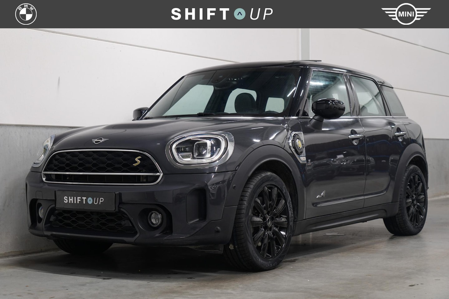 MINI Countryman - Mini 2.0 Cooper S E ALL4 Panoramadak | Harman Kardon | Head Up | Comfort Access - AutoWereld.nl