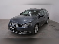 Volkswagen Passat Variant - 1.4 TSI Highline Executive Edition BlueMotion