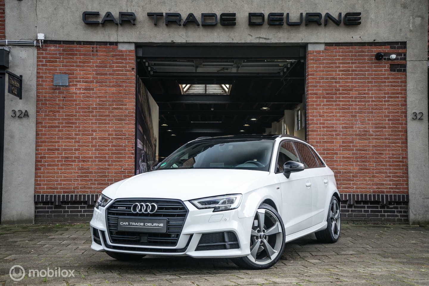 Audi A3 Sportback - 2.0 TFSI Quattro Sport S Line Edition Pano / B&O / Camera - AutoWereld.nl