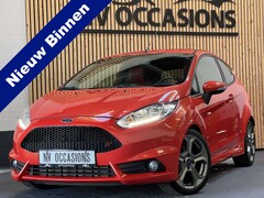 Ford Fiesta - 1.6 ST2 MILTEK/182PK/STOELVW/17"/MFS/NAVI/UNIEK