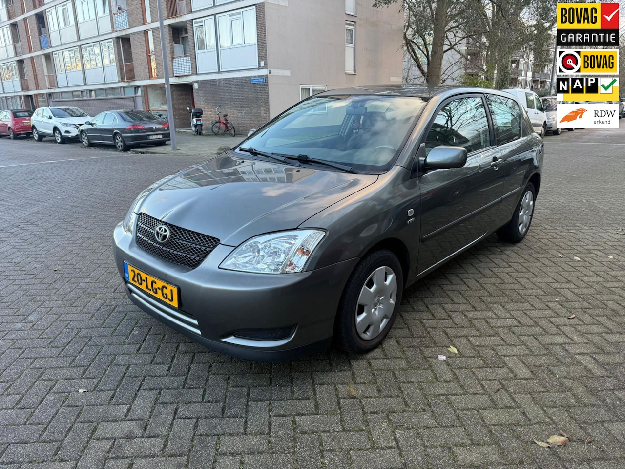 Toyota Corolla - 1.4 VVT-i Linea Terra 1.4 VVT-i Linea Terra - AutoWereld.nl