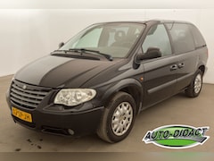 Chrysler Voyager - 2.4i SE Luxe 7 pers