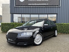 Audi A3 Sportback - 2.0 FSI 150pk Attraction Pro Line Business RS3 Grille Sport interieur 16" stanced