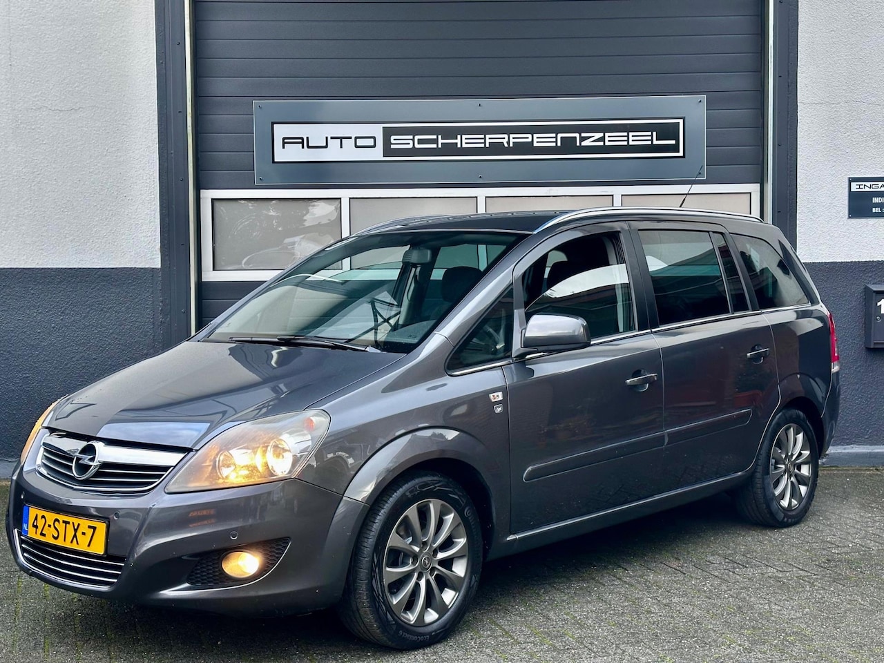 Opel Zafira - 1.8 111 years Edition I AIRCO I CRUISE I NL AUTO - AutoWereld.nl