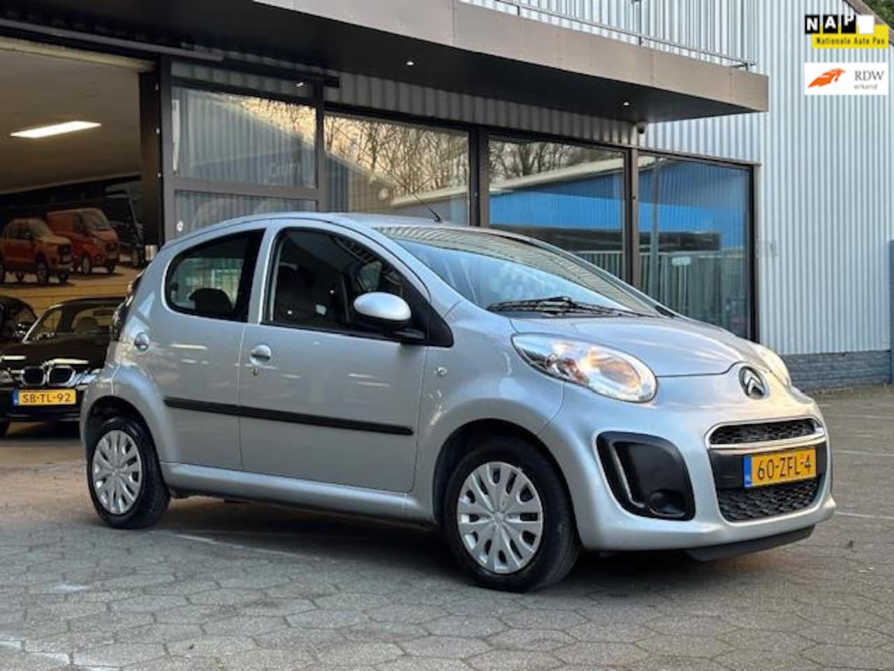 Citroën C1 - 1.0 Collection / 117.751 KM NaP / 2012 / Airco / Dealer Onderhouden - AutoWereld.nl