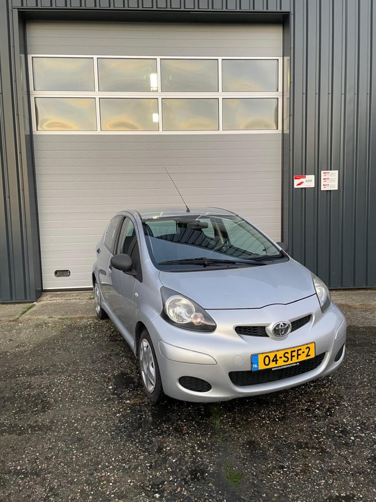 Toyota Aygo - 1.0-12V Cool 1.0-12V Cool - AutoWereld.nl