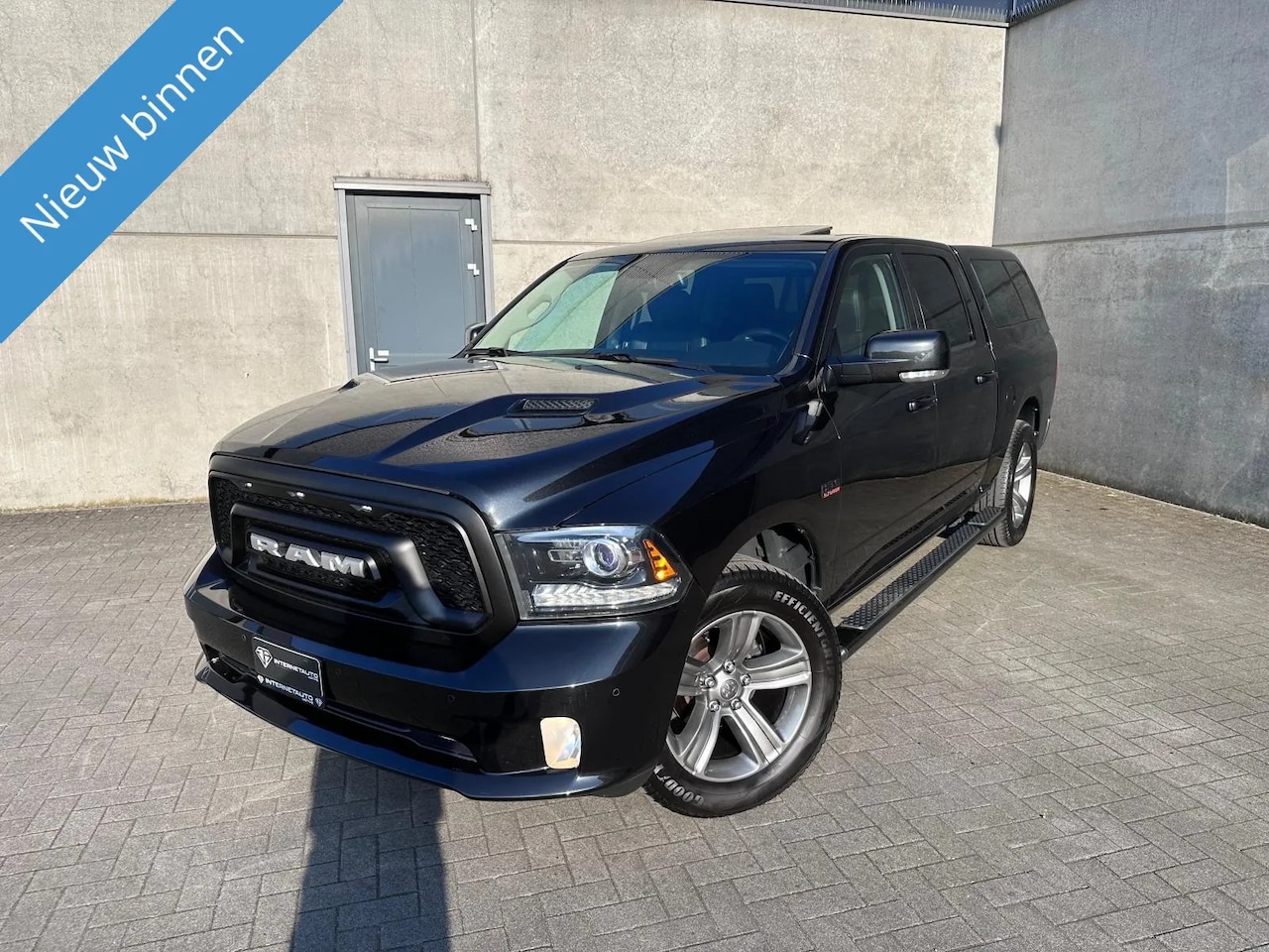 Dodge Ram 1500 - 5.7 HEMi, 4X4, SPORT, VOL OPTIES! - AutoWereld.nl