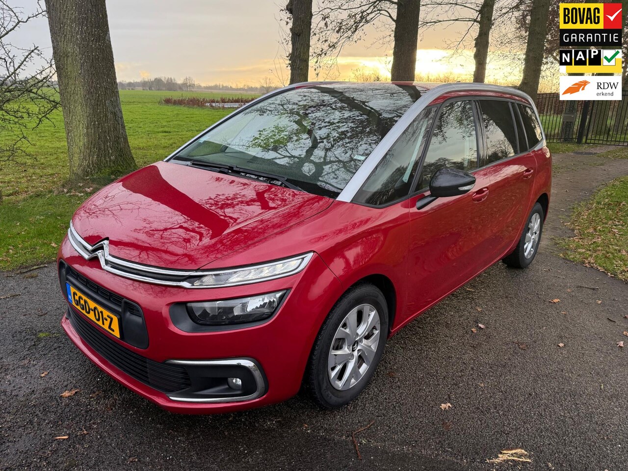 Citroën Grand C4 SpaceTourer - 1.2 PureTech Feel / Navi / 7p / Airco / led / pdc / - AutoWereld.nl