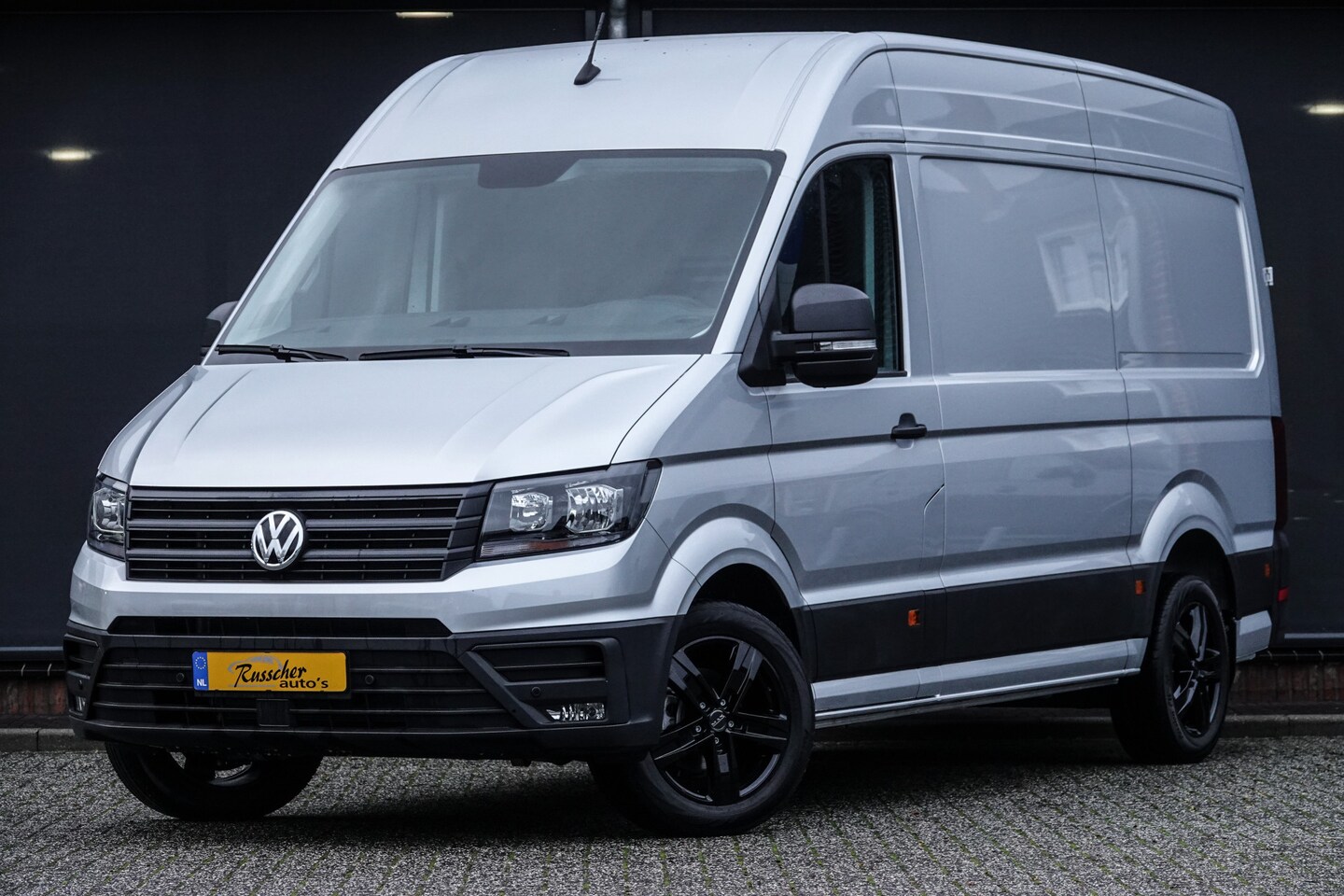 Volkswagen Crafter - L3H3 2.0Tdi 177Pk | 35 | Achteruitrijcamera | Ergo Comfort Stoel | 18'' | Reflex Zilver - AutoWereld.nl