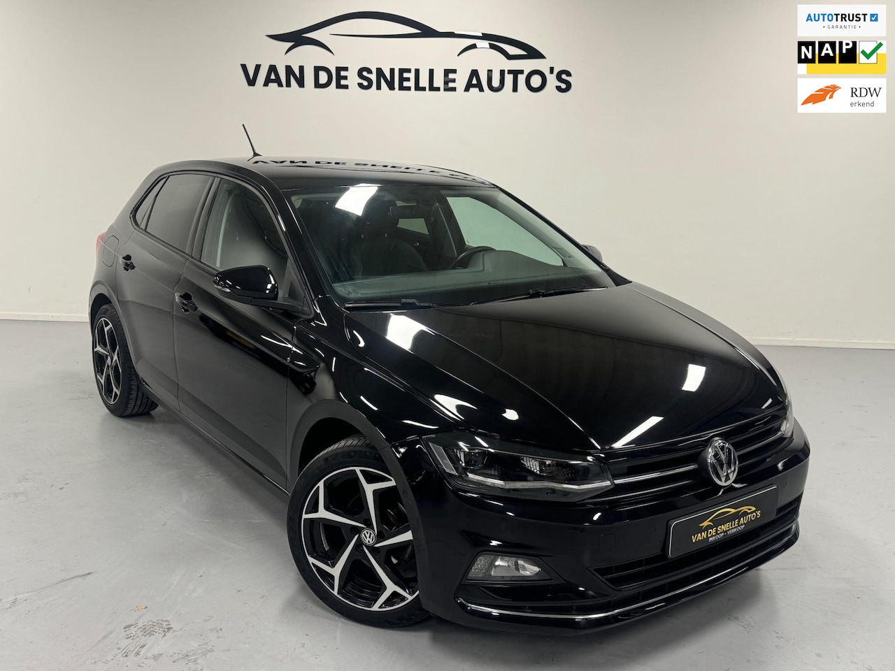 Volkswagen Polo - 1.0 TSI Highline AUTOMAAT/CLIMA/LED/STOELVERWARMING - AutoWereld.nl