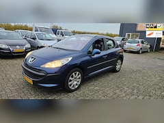 Peugeot 207 - 1.6-16V XT