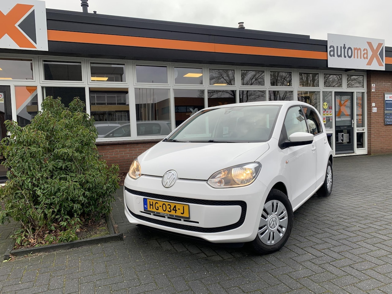 Volkswagen Up! - 1.0 move up! BlueMotion |Airco & Bleutooth!|Dealer onderhoud!| - AutoWereld.nl