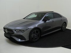 Mercedes-Benz CLA-Klasse - 180 Star Edition AMG Line Nightpakket / Panoramaschuifdak / Smartphone-integratie / DISTRO