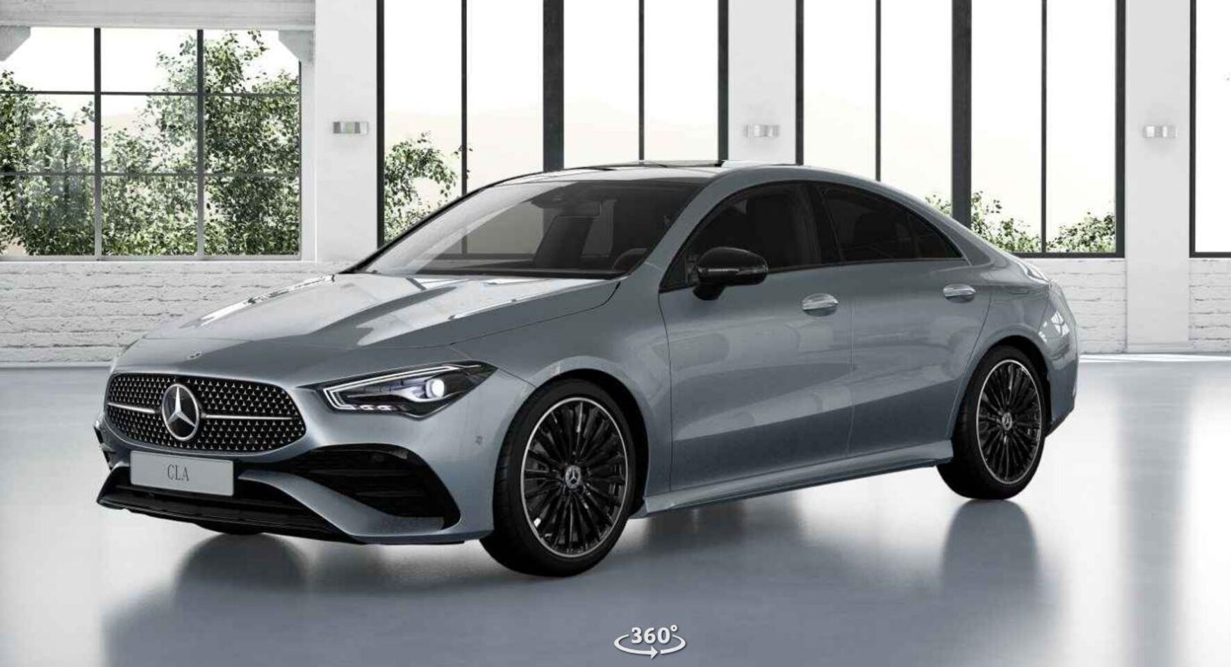 Mercedes-Benz CLA-Klasse - 180 Star Edition AMG Line Nightpakket / Panoramaschuifdak / 19 inch multispaaks - AutoWereld.nl