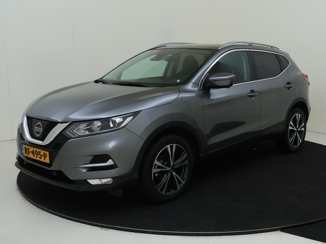 Nissan Qashqai - 1.2 N-Connecta | Panoramadak | Camera's rondom | Super kilometerstand - AutoWereld.nl