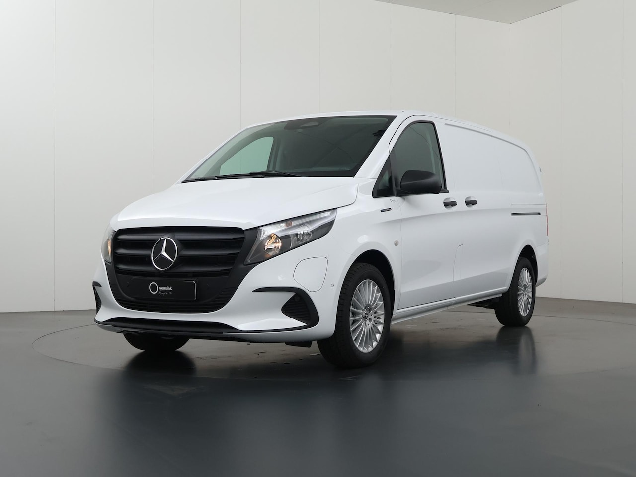 Mercedes-Benz eVito - 112 GB L2 eVito 112 L2 66 kWh - AutoWereld.nl