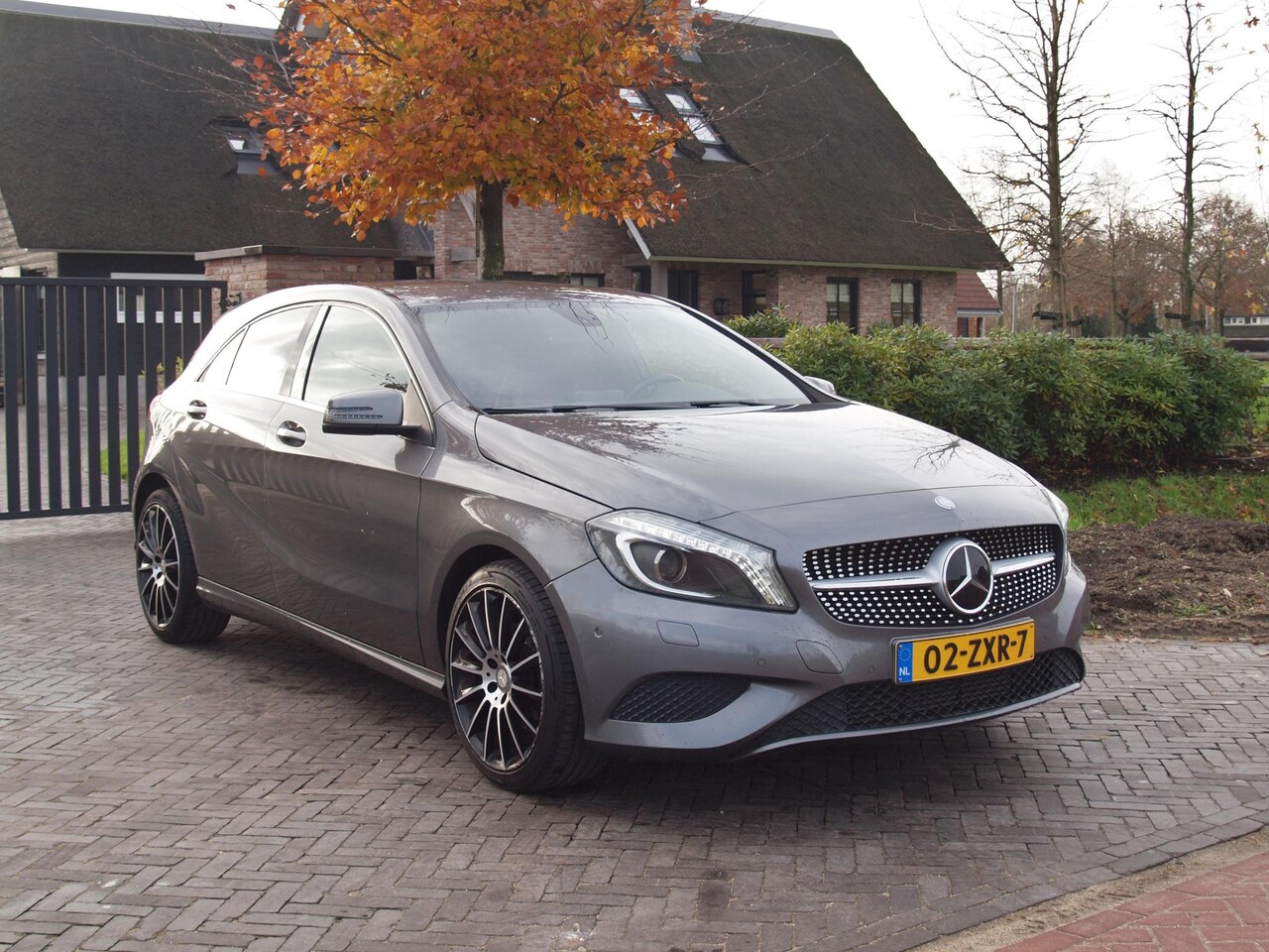 Mercedes-Benz A-klasse - 180 Ambition | Cruise Control | Navi | Bluetooth | - AutoWereld.nl