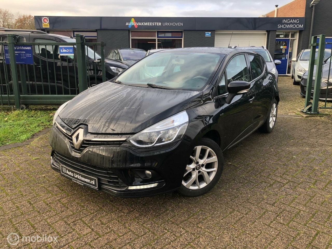 Renault Clio - 0.9 TCe Limited/navi/6-24 mnd garantie mogelijk - AutoWereld.nl