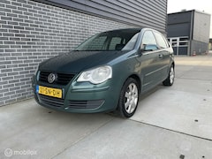 Volkswagen Polo - 1.2-12V Trendline Nieuwe APK|NAP|Airco|Velgen