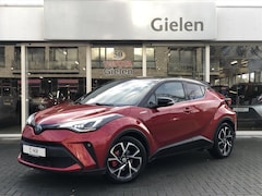 Toyota C-HR - 2.0 Hybrid Bi-Tone | Dodehoekherkenning, Parkeersensoren, Stoel + Stuurverwarming, Keyless