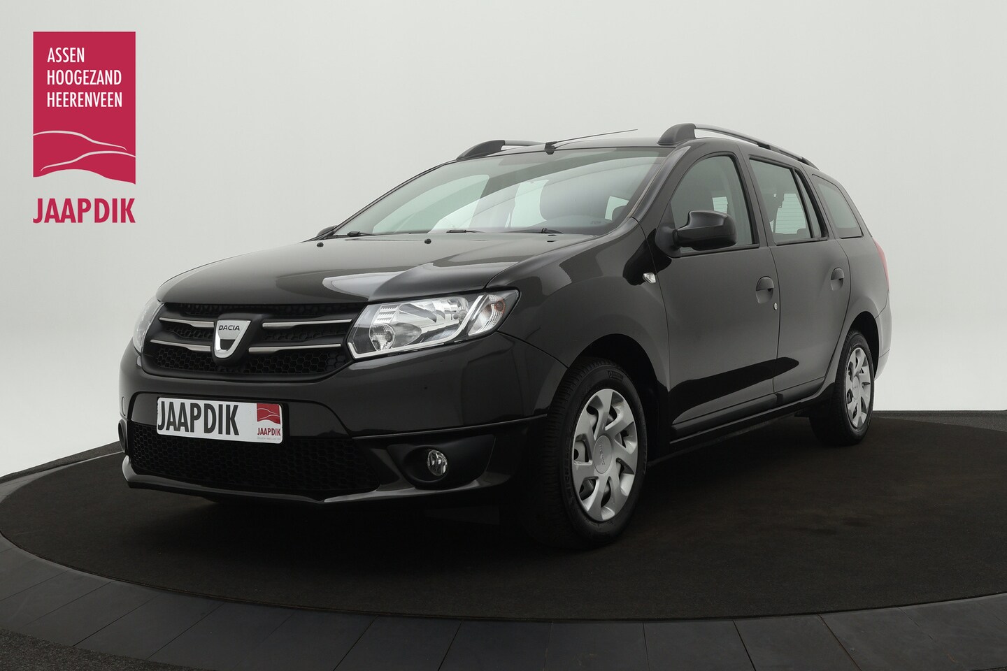 Dacia Logan MCV - BWJ 2015 0.9 90 PK TCe Lauréate CRUISE / AIRCO / AUX / RADIO / CD - AutoWereld.nl