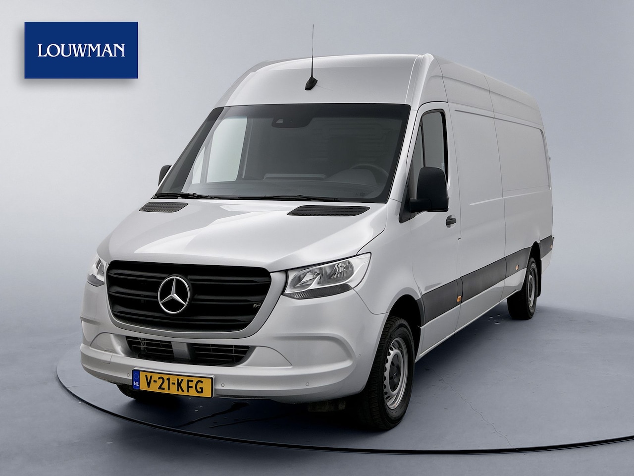 Mercedes-Benz Sprinter - 317 1.9 CDI L3H2 RWD 170PK Navigatie Achteruitrijcamera 9G Tronic Automaat - AutoWereld.nl