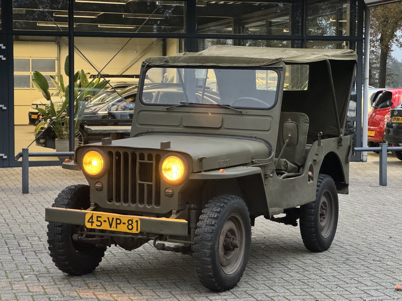 Willys Jeep - Barnfind Unieke Willys - AutoWereld.nl