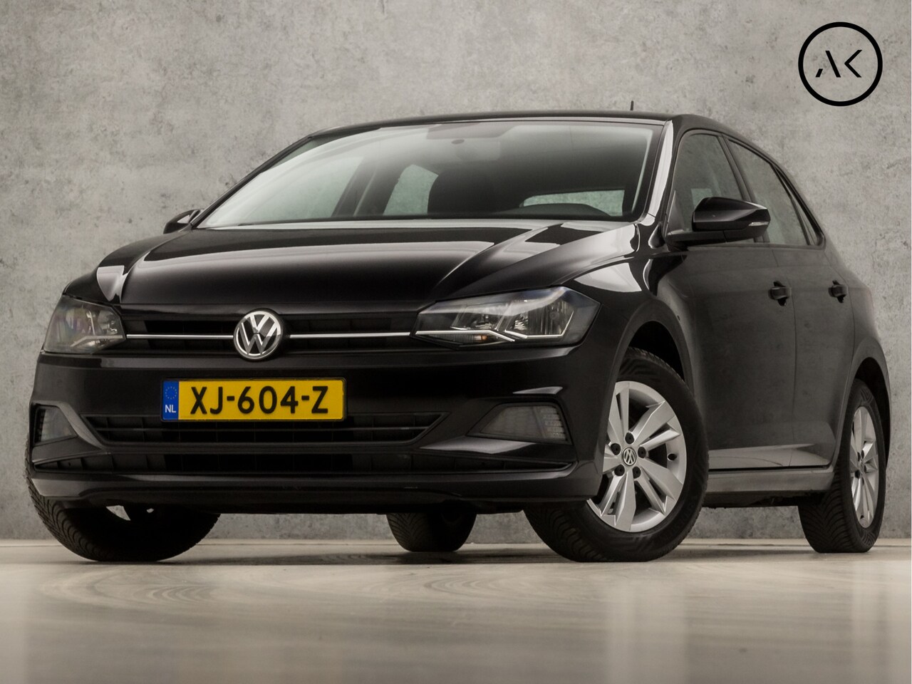 Volkswagen Polo - 1.0 TSI Sportline (APPLE CARPLAY, ADAPTIVE CRUISE, SPORTSTOELEN, LM VELGEN, NIEUWE APK, AR - AutoWereld.nl