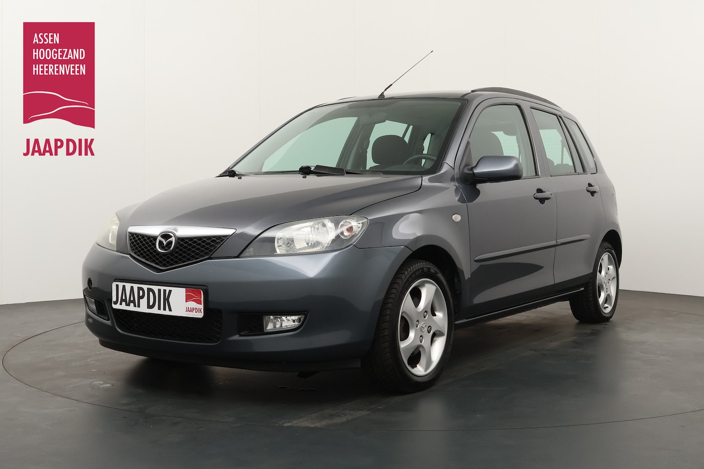 Mazda 2 - AUTOMAAT BWJ 2004 1.4I 81PK Exclusive AUTOMAAT AUTOMAAT / HOGE INSTAP / TREKHAAK / AIRCO - AutoWereld.nl