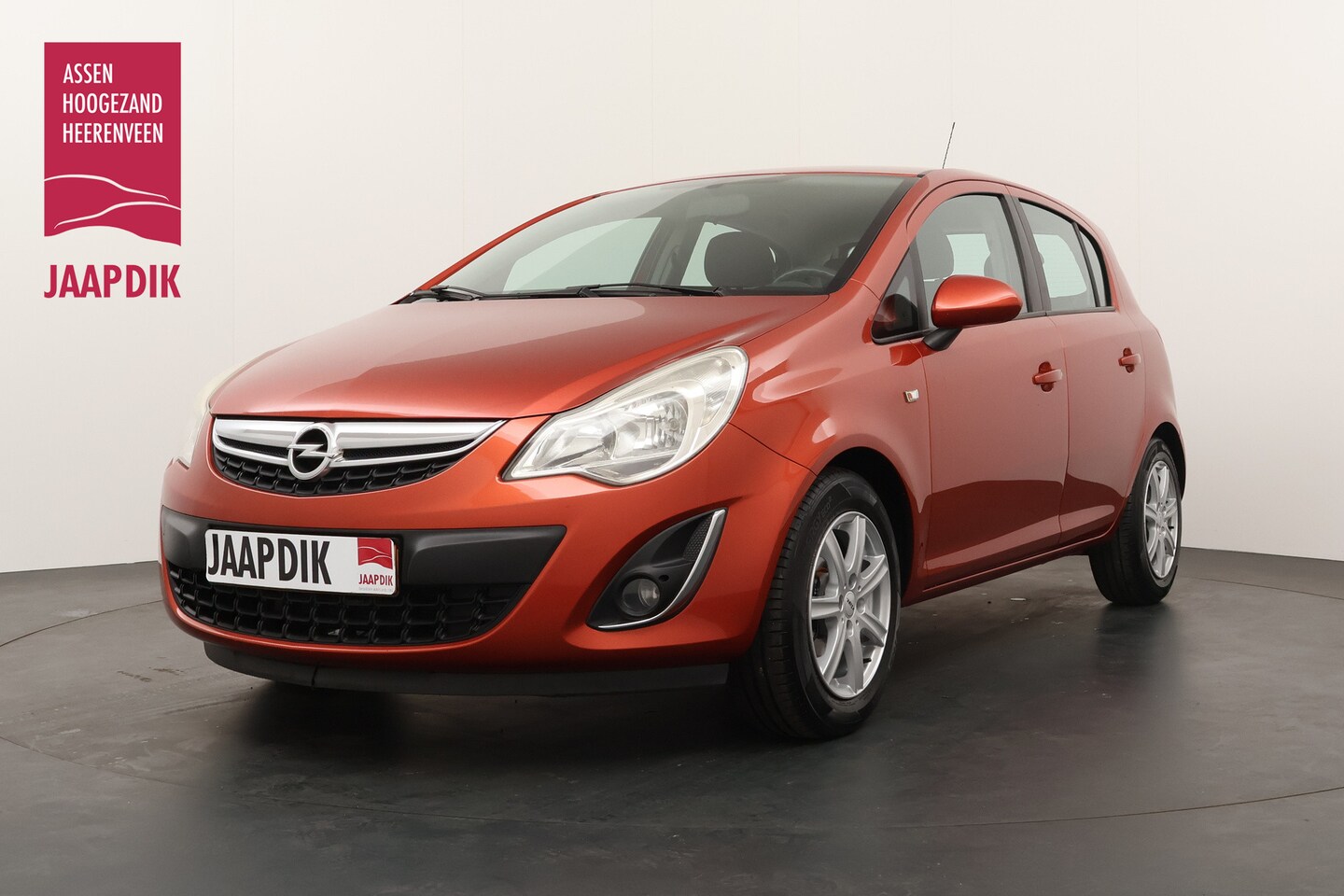 Opel Corsa - BWJ 2013 1.2-16V 86 PK Berlin 5 DEURS AIRCO / CRUISE / LMV 15 INCH / METALLIC LAK / STUURB - AutoWereld.nl