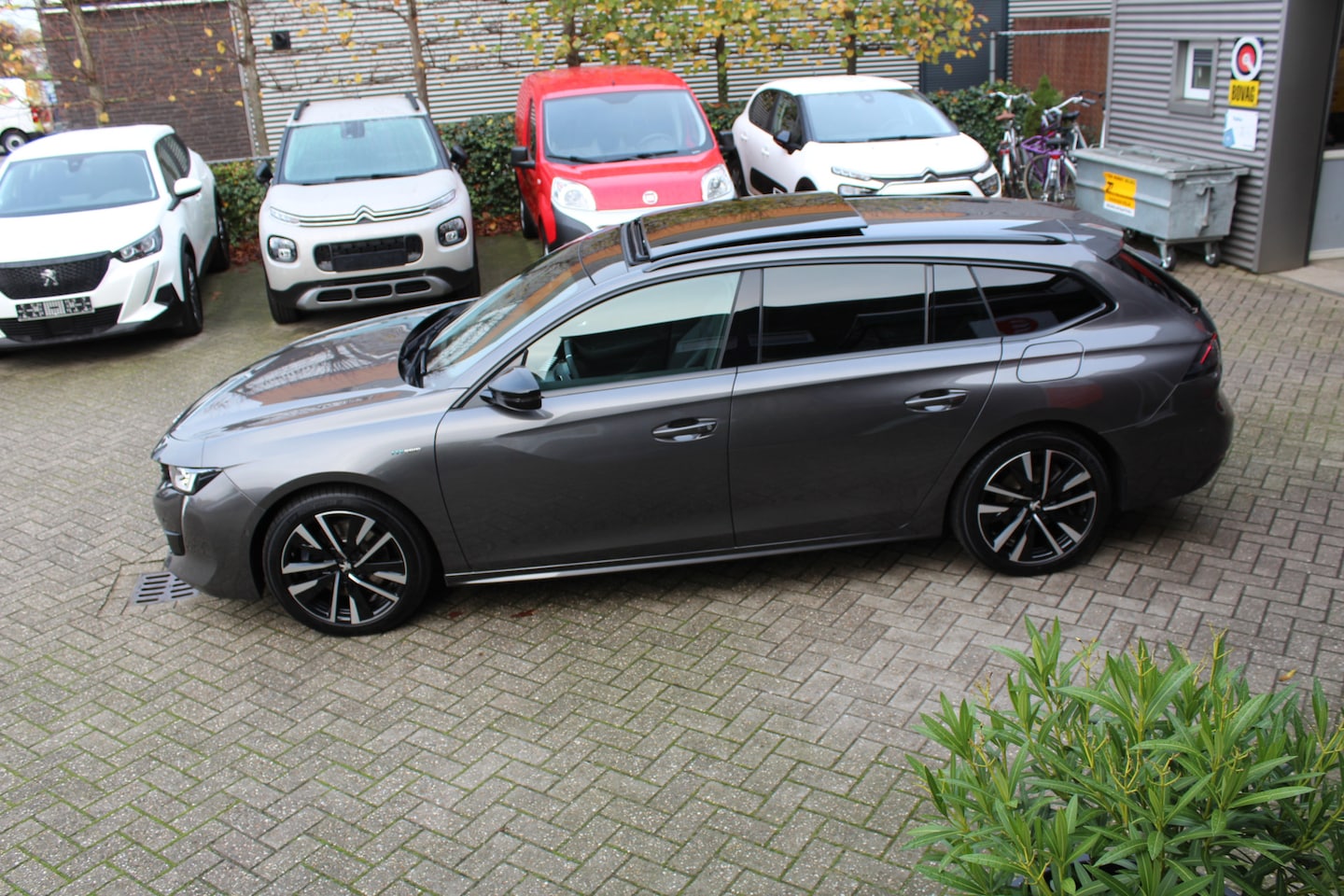 Peugeot 508 SW - 1.6 HYbrid 225 GT Nappa Leder-Schuifdak - AutoWereld.nl