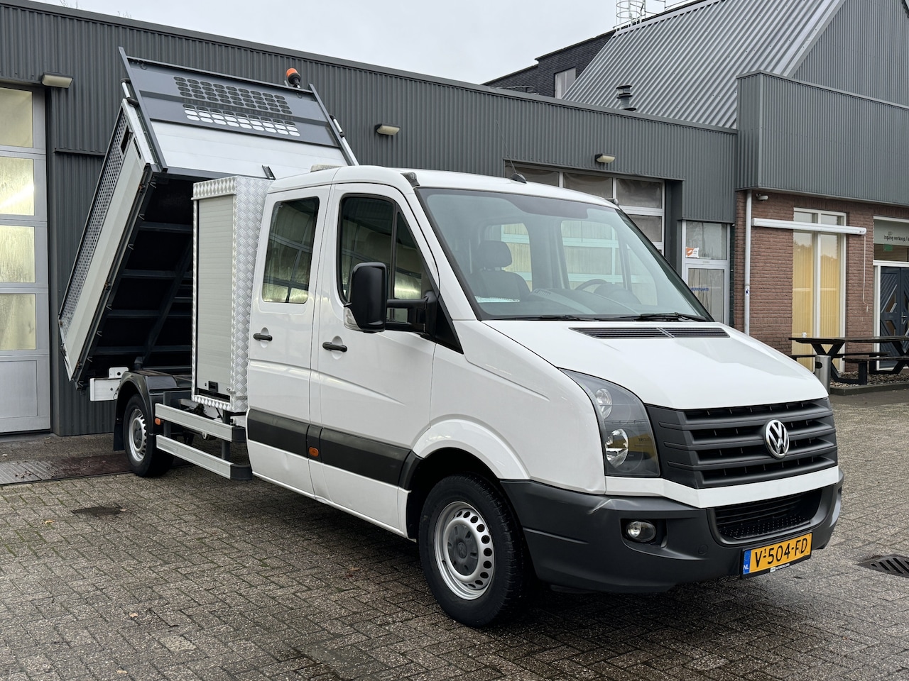 Volkswagen Crafter - 2.0 TDI Maxi Kipper 3500kg trekgewicht Euro 6 Airco Cruise controle 6-Persoons Telefoonver - AutoWereld.nl