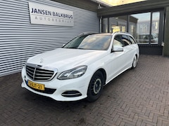 Mercedes-Benz E-klasse Estate - 200 Elegance Comfort Benzine, motor schade | Panorama dak