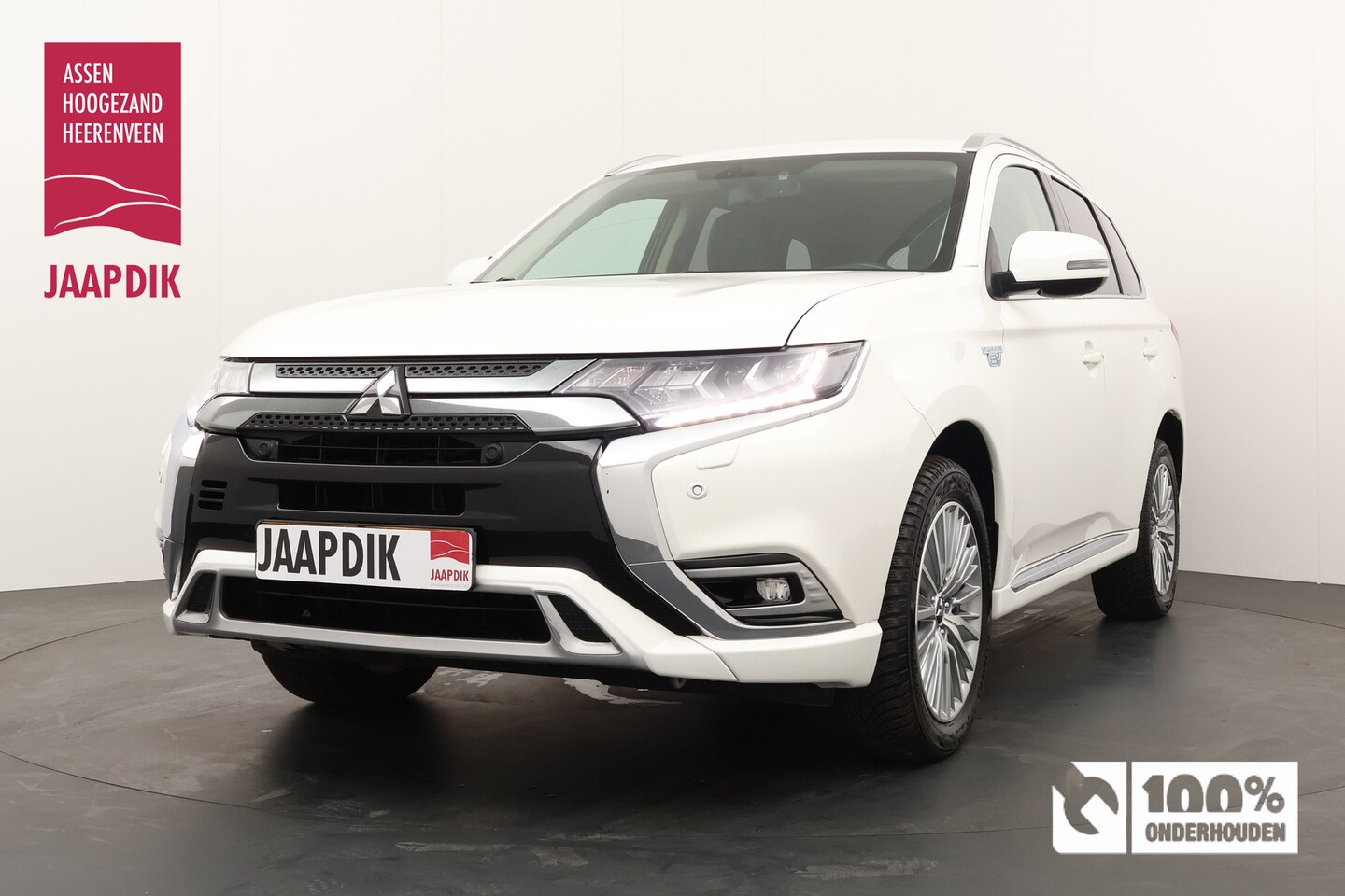 Mitsubishi Outlander - BWJ 2019 2.4 135 PK PHEV Intense APPLE CARPLAY / ANDROID AUTO / CAMERA / KEYLESS ENTRY + S - AutoWereld.nl