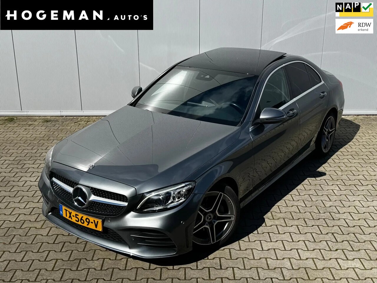 Mercedes-Benz C-klasse - C180 FACELIFT AMG PANORAMADAK LEDER STOELVERWARMING NAP NEDERLANDSE AUTO LET OP 2018!! - AutoWereld.nl