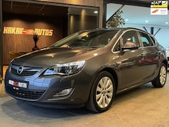 Opel Astra - 1.6 Sport | Xenon | Led | Navi | Stoel/stuurverw,