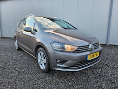 Volkswagen Golf Sportsvan - 1.6 TDI Highline AUT NAVI