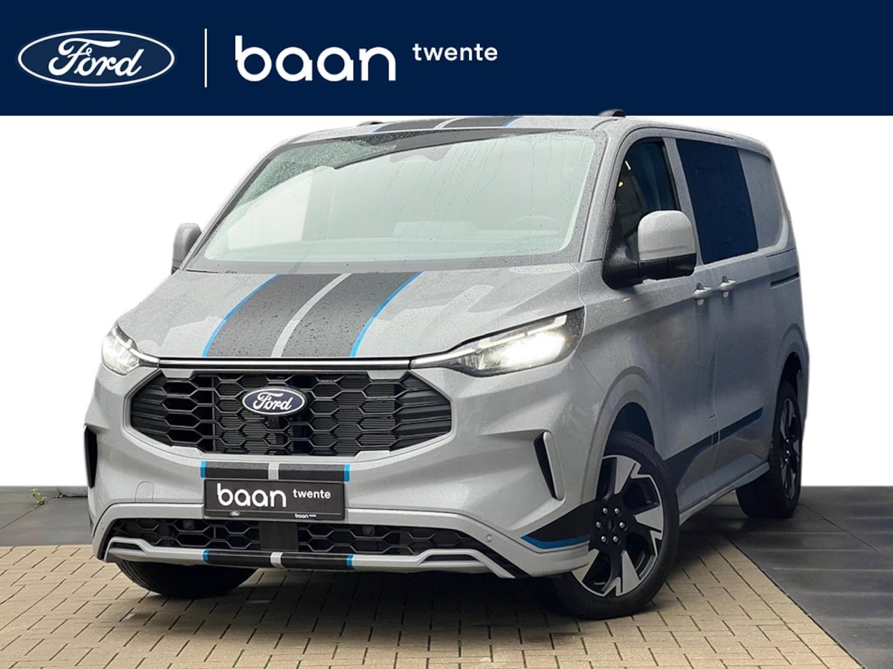 Ford Transit Custom - 320 170 PK Sport Dubbel Cabine AWD | 2x schuifdeur | Verw. stuurwiel | Adaptive Cruise | C - AutoWereld.nl