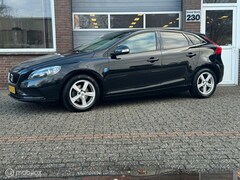 Volvo V40 - 2.0 D2 Momentum CRUISE/AIRCO/TREKHAAK