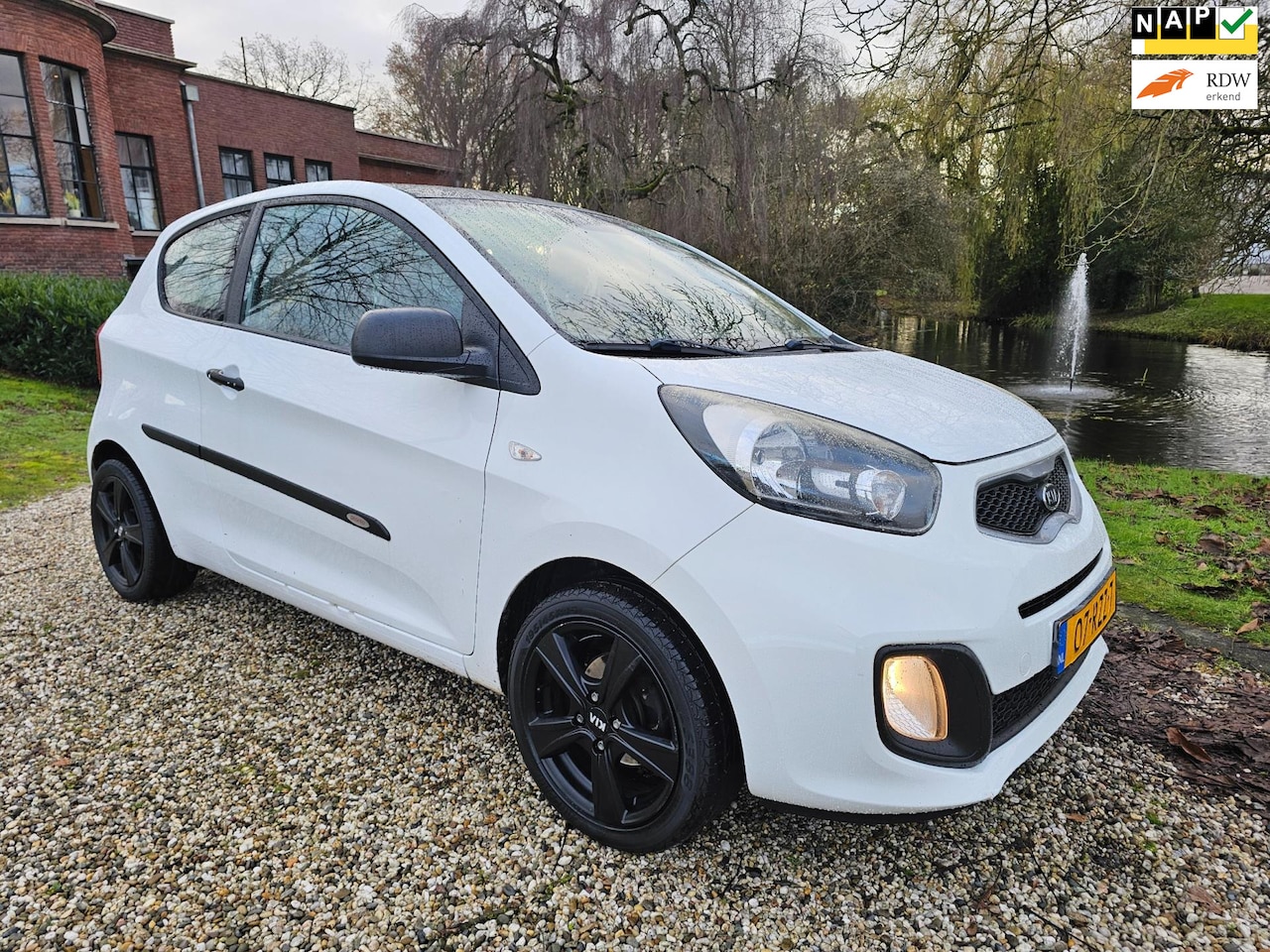 Kia Picanto - 1.0 CVVT Airco BLACK edition *apk:11-2025* - AutoWereld.nl