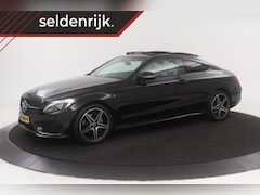 Mercedes-Benz C-klasse Coupé - 180 AMG Night | Panoramadak | Leder | Camera | Stoelverwarming | Full LED | Park Assist |